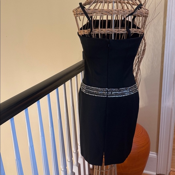 Basix ll black dress with silver beads - Picture 4 of 9